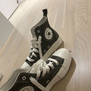 Converse Chucks