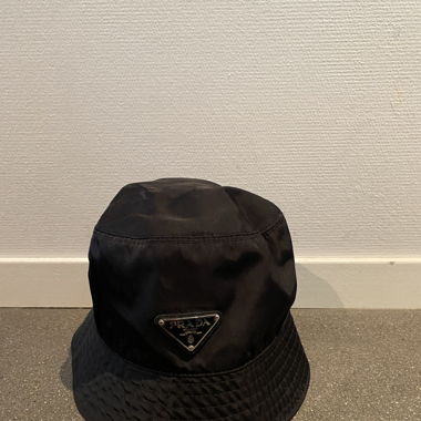 Bob prada 
