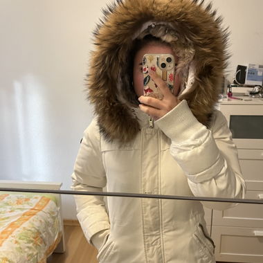 Saki, Winterjacke