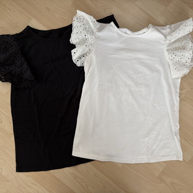 Set di 2 t-shirt con maniche a volant