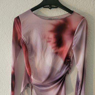 Bauchfreies Langarmshirt