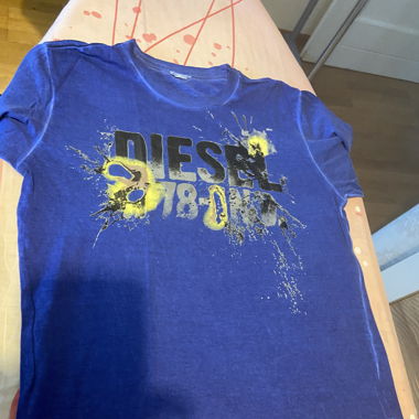 Langarm-T-Shirt. Größe XS. Diesel.