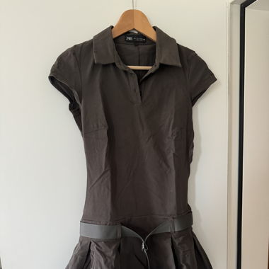 Olive Zara Kleid 