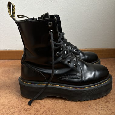 Dr. Martens