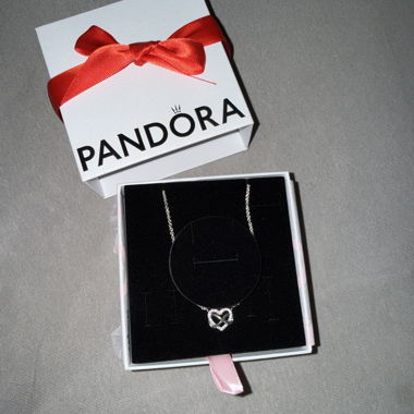 Pandora Heart Necklace - Original Packaging