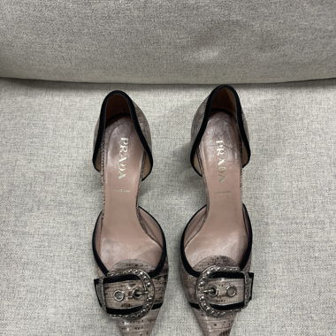 Escarpins vintage Prada 