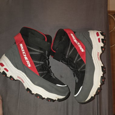 Skechers black and red winter boots