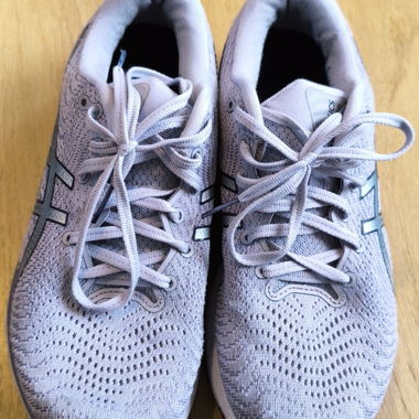 ASICS Gel Cumulus Laufschuhe Grösse 40