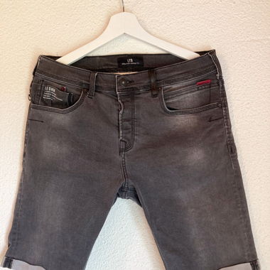 Kurze Hosen