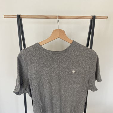 T-Shirt (Abercrombie& Fitch)