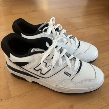 Sneaker