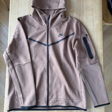 Nike Tech Fleece Jacke Braun