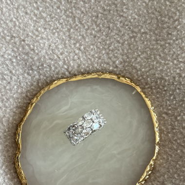 eleganter Ring