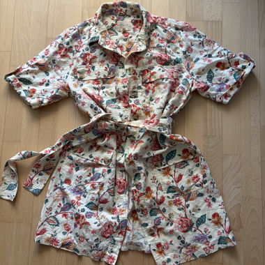 Sézane Floral-Gürtel-Rakierte Hemdblusenkleid Jackie 38