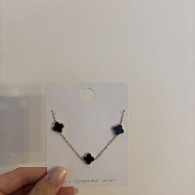 Van Cleef & Arpels imitation in black & gold
