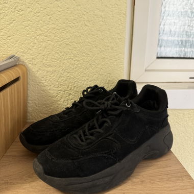 Baskets noires
