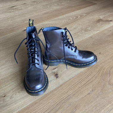 Dr. Martens