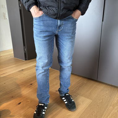 Jeans Neu