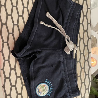 Short bleu marine Hollister Co.