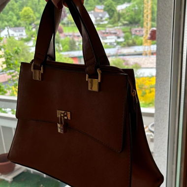 Guess Bag
