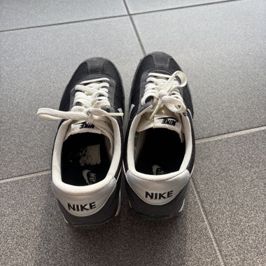 Nike Women's Shoe 