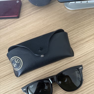 Ray-Ban Wayfarer Sunglasses