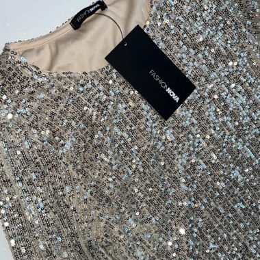 Robe à paillettes