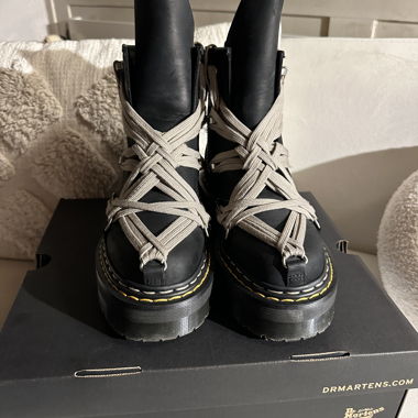 Dr Martens x Rick Owens stivali