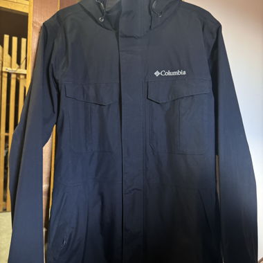 Columbia  schwarz S