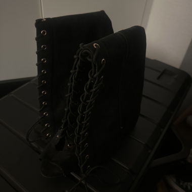 Stiefeletten mit Absatz 