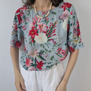 Top floreale a maniche corte M/L
