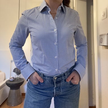 Taillierte Bluse
