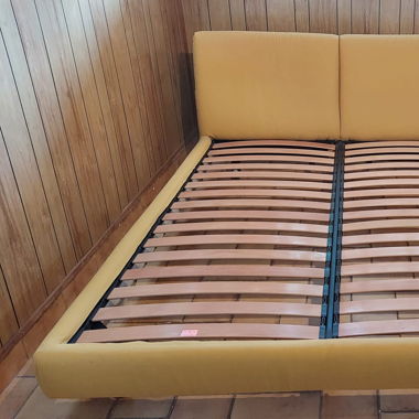 Letto matrimoniale vintage 