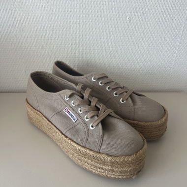 Sneaker con piattaforma Superga, tagl. 38