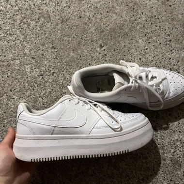 White Nike platform sneakers
