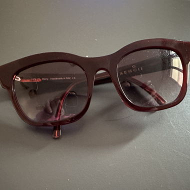 Damen Sonnenbrille bordeaux