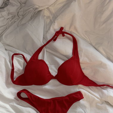Neue Bikini Tenzies
