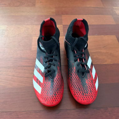 Chaussures de football Adidas Predator G38