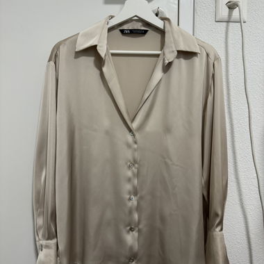 Zara Bluse