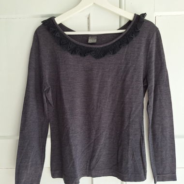 Maglietta Benetton a maniche lunghe con pizzo