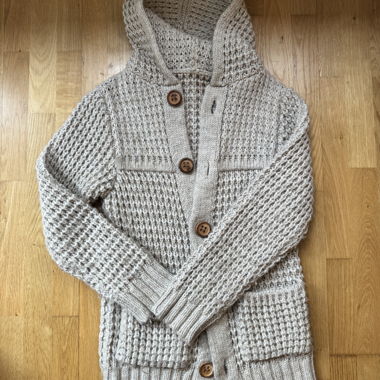 Felpa con cappuccio in maglia grossa