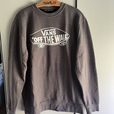 Vans sweater