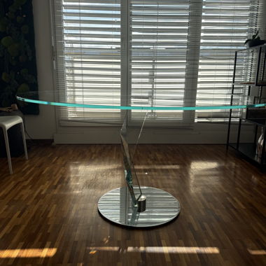 Tonelli Bakkarat Round Glass Table