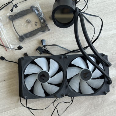 Gigabyte Aorus Waterforce X 240