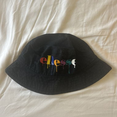 Ellesse-Bucket-Hat