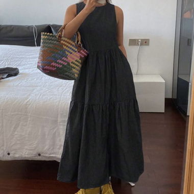 Abito maxi nero in denim senza maniche - S