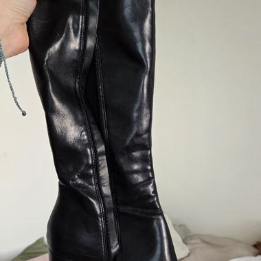 Botte haute noir, Bershka