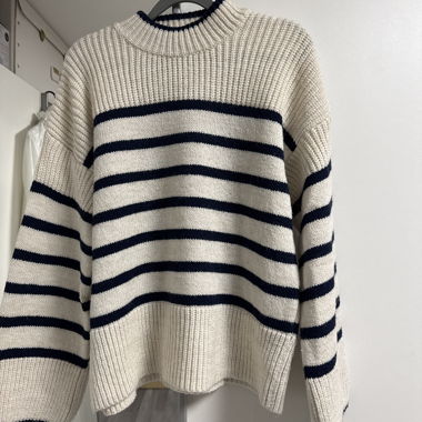 Pull tricot rayé