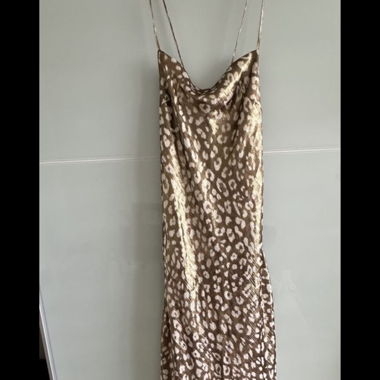 Sommerliches Kleid mit Leopardenmuster, Grösse S