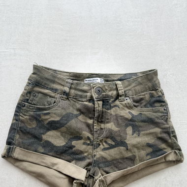 Shorts Jeans Bershka 34 camouflage